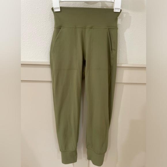 Lululemon Align Leggings High Rise Women’s Jogger Cropped Green Yoga Pants - Picture 7 of 16